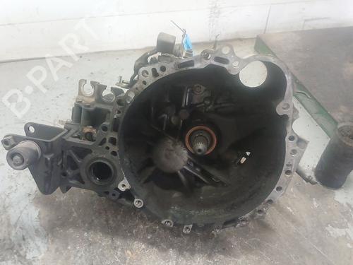 Gearkasse TOYOTA COROLLA (_E12_) 2.0 D-4D (CDE120R, CDE120L_) (110 hp) 28070812