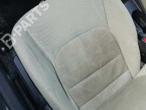 Left front seat KIA RIO III (UB) 1.2 CVVT (84 hp) 10678535