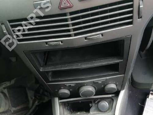 Left front door OPEL ASTRA H (A04) 1.7 CDTI (L48) | BP10993506C2 