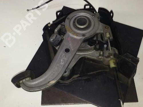 Used Hand brake Hand brake MERCEDES-BENZ C-CLASS (W203) C 220 CDI (203.006, 203.008) (143 hp) 8784777 8784777