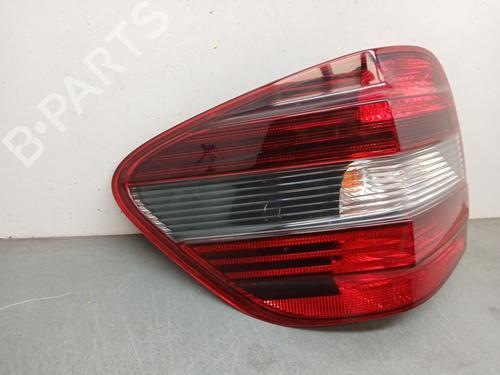 Left taillight MERCEDES-BENZ M-CLASS (W164) ML 280 CDI 4-matic (164.120) | BP29125022C34