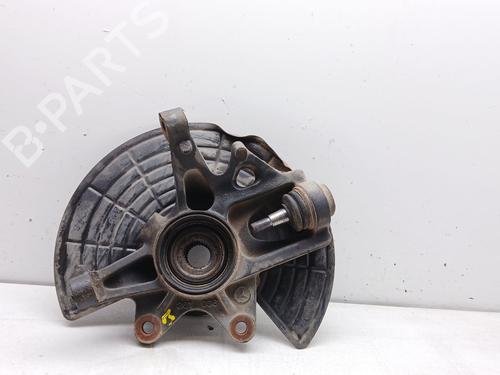 Used Right front steering knuckle MERCEDES-BENZ M-CLASS (W163) ML 400 CDI (163.128) (250 hp) 31132603