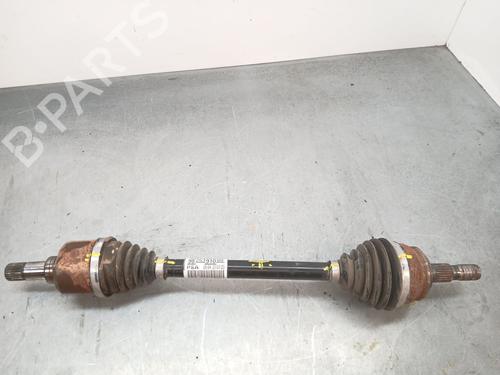 Used Left front driveshaft Left front driveshaft OPEL CORSA F (P2JO) 1.2 (68) (101 hp) 33467726 33467726