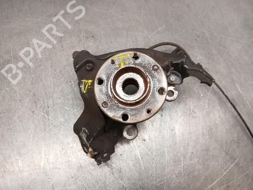 Used Right front steering knuckle FIAT 500e (332_) Elektro 3+1 (FA1) (118 hp) 32858805