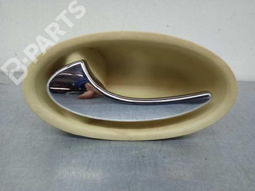 Used Front left interior door handle MERCEDES-BENZ CLK (C209) [2002-2010]  7294532