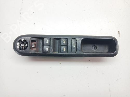 Used Left front window switch Left front window switch 38955939 38955939