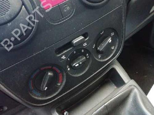 Used Climate control FIAT FIORINO Box Body/MPV (225_) [2007-2025]  15517205
