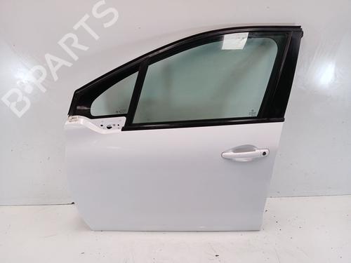 left-front-door-peugeot-208-i-ca_-cc_-2012-2013-2014-2015-2016-2017-2018-2019-2020-2021-28301815 main image