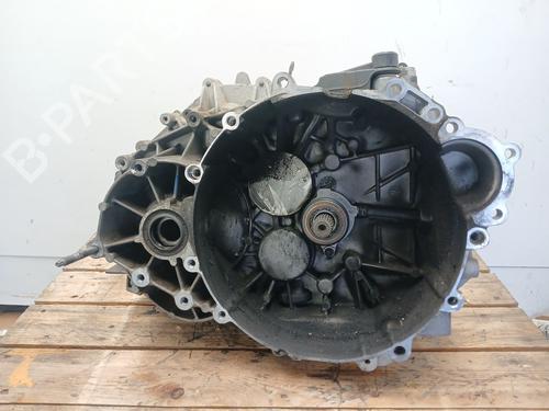 Used Gearbox VOLVO V60 I (155) D3 / D4 (163 hp) 32190717
