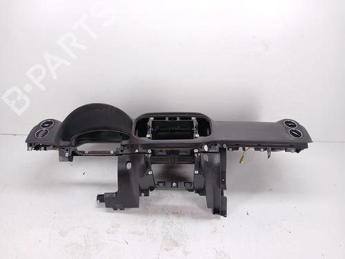 Dashboard VW GOLF PLUS V (5M1, 521) 1.9 TDI | BP37670619C46 - Image 1