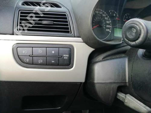 Fuse box FIAT GRANDE PUNTO (199_)  | BP6821882E1 