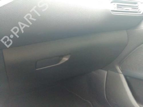 Hanskerom PEUGEOT 308 II (LB_, LP_, LW_, LH_, L3_) 1.6 HDi 100 (99 hp) 10744800
