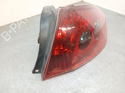 Right taillight PEUGEOT 407 (6D_) 2.0 HDi 135 (6DRHRH, 6DRHRE, 6DRHRG, 6DRHRJ) | BP28126751C35 