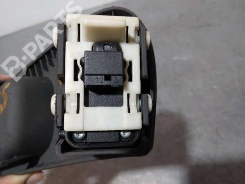 Right rear window switch MERCEDES-BENZ C-CLASS (W203)  | BP7905240I28 