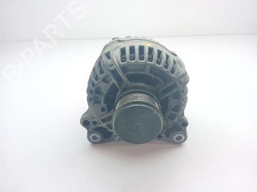Alternateur VW POLO IV (9N_, 9A_) 1.4 TDI (75 hp) 32058817