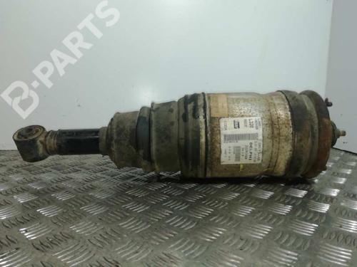 Used Right rear shock absorber LAND ROVER RANGE ROVER SPORT I (L320) 2.7 D 4x4 (190 hp) 9692688