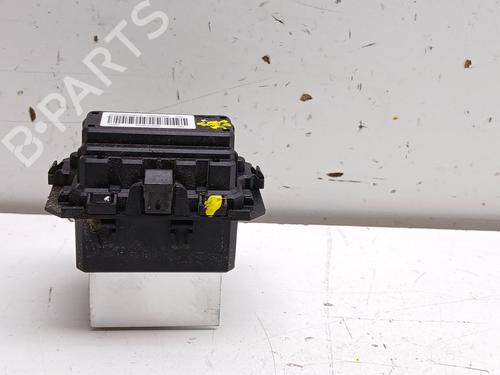 Used Heater resistor PEUGEOT 208 I (CA_, CC_) 1.0 VTi (68 hp) 32298172