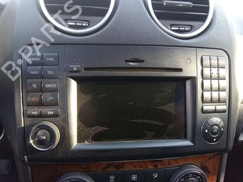 radio-mercedes-benz-m-class-w164-2005-2006-2007-2008-2009-2010-2011-2012-38786682 main image