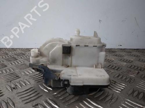 Used Front right lock VW POLO (6N2) 1.4 (60 hp) 2419350