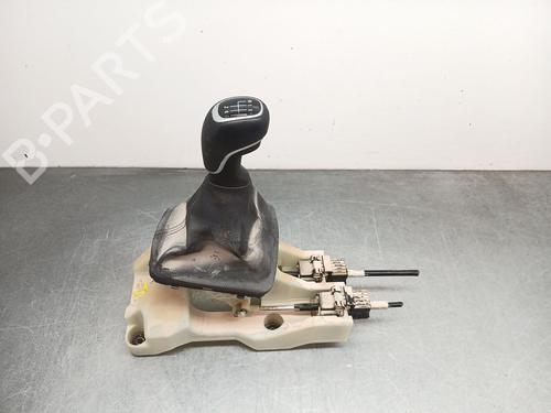 Used Gear lever Gear lever KIA CEED (CD) 1.6 CRDi 136 (136 hp) 40183885 40183885