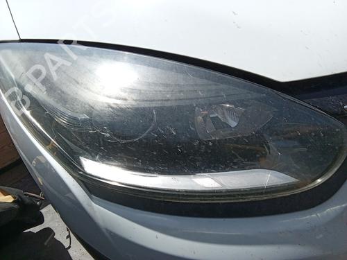right-headlight-renault-megane-iii-hatchback-bz01_-b3_-2008-38946823 main image
