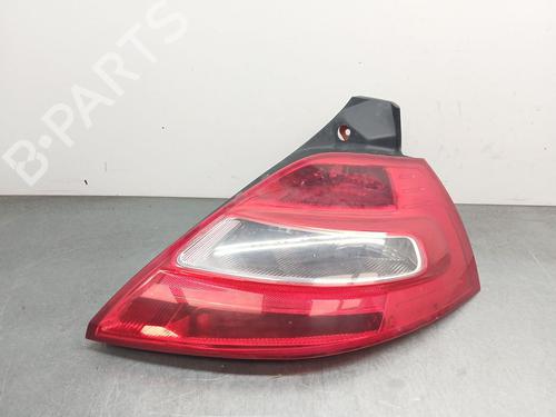 Used Right taillight RENAULT MEGANE II (BM0/1_, CM0/1_) 1.6 16V (112 hp) 33017612