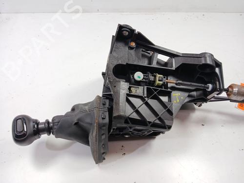 gear-lever-opel-vivaro-c-van-k0-2019-32858830 main image