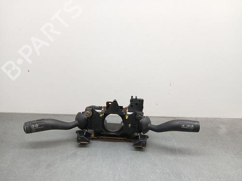 Used Headlight switch VW TOUAREG (7LA, 7L6, 7L7) [2002-2013]  28673762