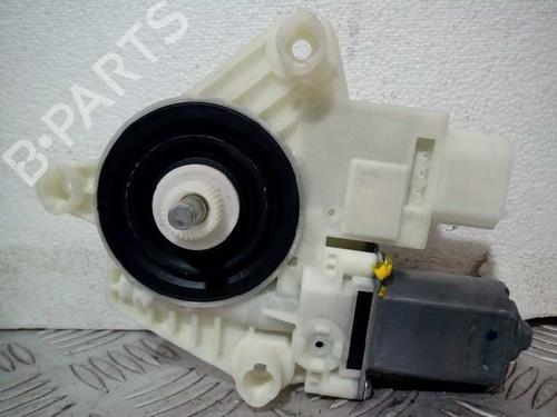 Used Right front window motor BMW 5 (G30, F90) 520 d (190 hp) 24668032