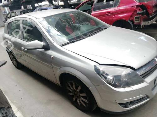 Engine control unit (ECU) OPEL ASTRA H (A04)  | BP18038215M57 