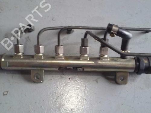 Einspritzleiste für OPEL VECTRA C GTS (Z02) 1.9 CDTI (F68) (120 hp) 2347665