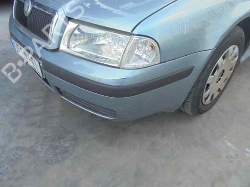 Right taillight SKODA OCTAVIA I (1U2) 1.6 | BP2385869C35 