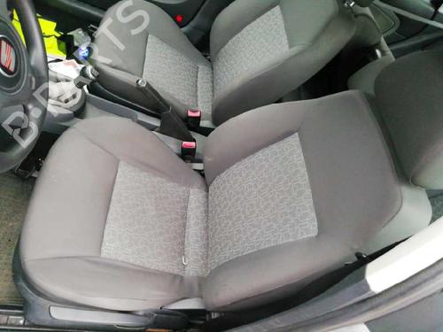 Højre bagtil invendig håndtag SEAT CORDOBA (6L2) 1.4 16V | BP5788166I16 