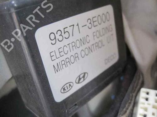 Tailgate lock KIA SORENTO I (JC) 2.5 CRDi 4WD | BP4200615C101 
