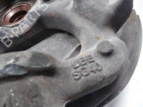 Right front steering knuckle LAND ROVER DISCOVERY III (L319) 2.7 TD 4x4 | BP18002273M26 