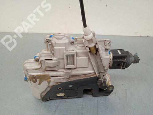 Fechadura frente esquerda AUDI A4 B7 Avant (8ED) 2.0 TDI 16V (140 hp) 8E1837015AA | 9 | CABLES