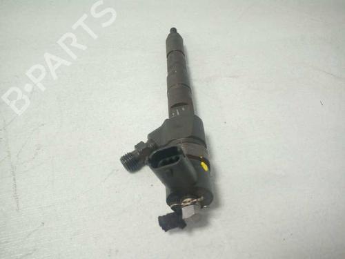 Used Injector OPEL INSIGNIA A (G09) [2008-2017]  19323464