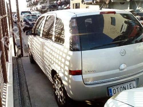 Rear fog light OPEL MERIVA A MPV (X03) 1.7 CDTI (E75) | BP4243483C37 
