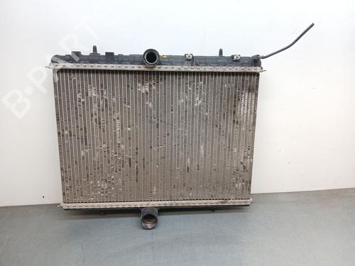 Used Water radiator Water radiator FIAT SCUDO Bus (270_, 272_) 2.0 D Multijet (120 hp) 39904222 39904222