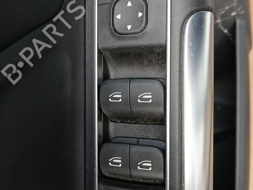 Used Left front window switch MERCEDES-BENZ GLA (H247) GLA 200 d (247.712) (150 hp) 24150645