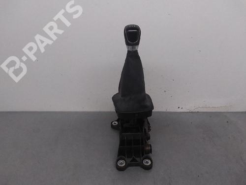 Used Gear lever FORD TRANSIT COURIER B460 Box Body/MPV 1.6 TDCi (95 hp) 10358598