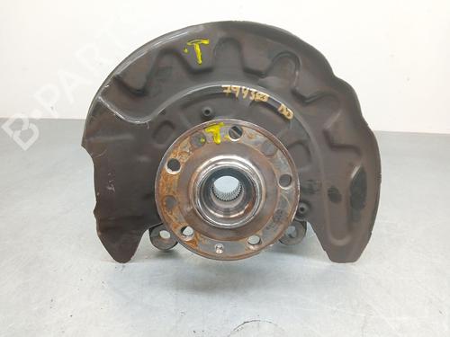 Used Right front steering knuckle Right front steering knuckle SKODA OCTAVIA IV (NX3, NN3, PV3) 1.5 TSi (150 hp) 33538199 33538199