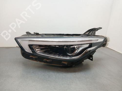 Used Left headlight MG MG ZS SUV (AZS1) 1.5 VTi (106 hp) 29885746