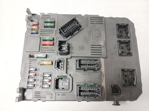 Used Fuse box PEUGEOT 206 Hatchback (2A/C) 1.4 HDi eco 70 (68 hp) 20159187