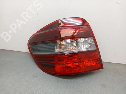 Used Left taillight MERCEDES-BENZ M-CLASS (W164) ML 280 CDI 4-matic (164.120) (190 hp) 29125022