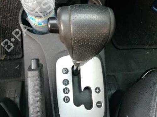 Gear lever KIA SPORTAGE II (JE_, KM_) 2.7 V6 4WD | BP28673773M90