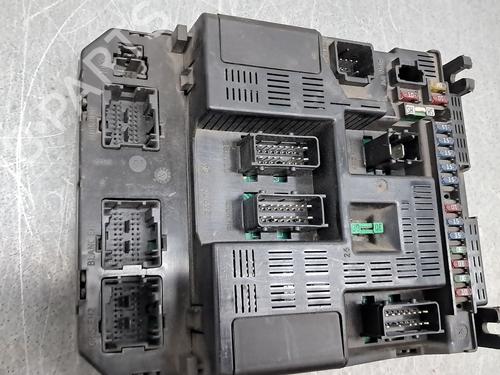 Fuse box PEUGEOT 307 (3A/C) 1.6 16V | BP29400893E1 