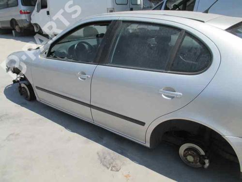 Left front window motor SEAT LEON (1M1) 1.9 TDI | BP2398321E21 