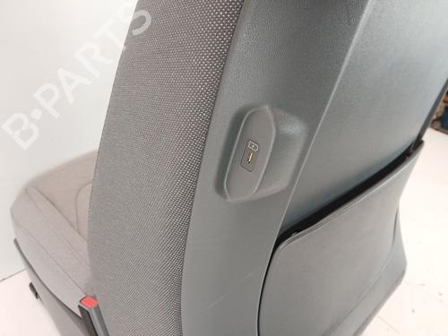 Right front seat KIA EV3 | BP35948732C16 - Image 8