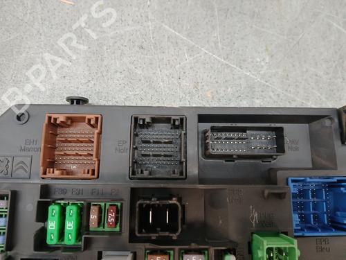 Sikringsdåse CITROËN C4 II (NC_) 1.6 BlueHDi 100 | BP29826874E1